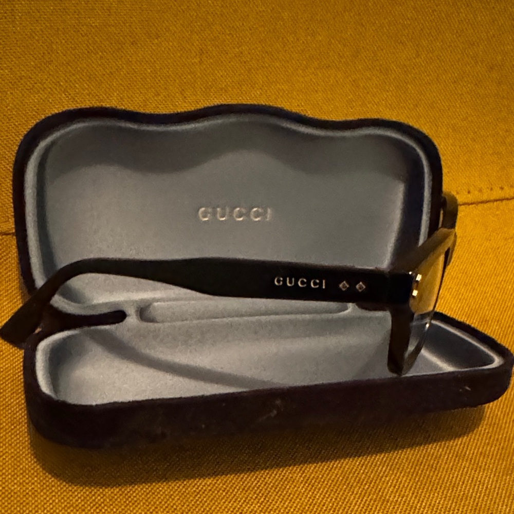 Gucci Black Women’s Rectangular Eyeglasses with Subtle Rivet Detail - Picture 2 of 5